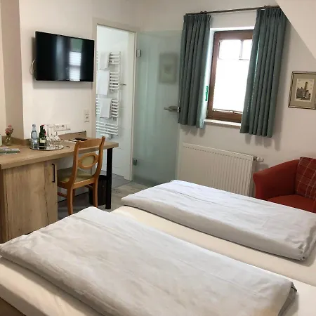Eberbacher Hof Otel 3*