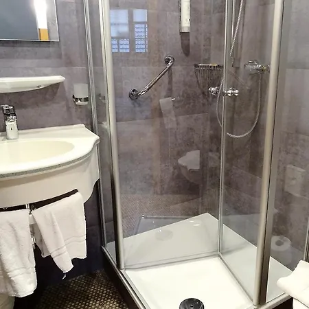 Eberbacher Hof Otel 3*